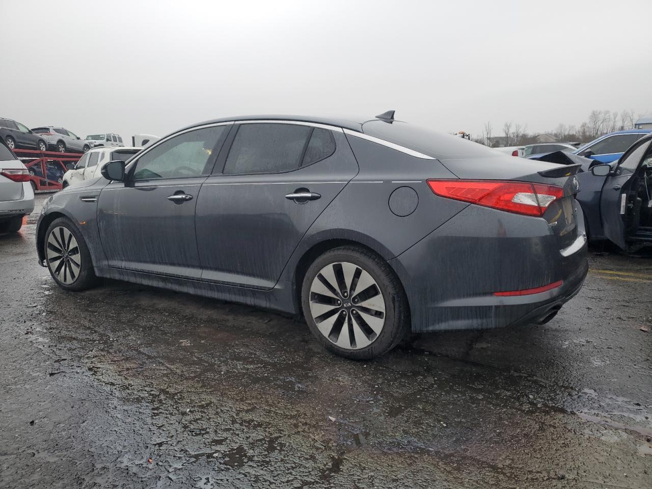2011 Kia Optima - Image 2