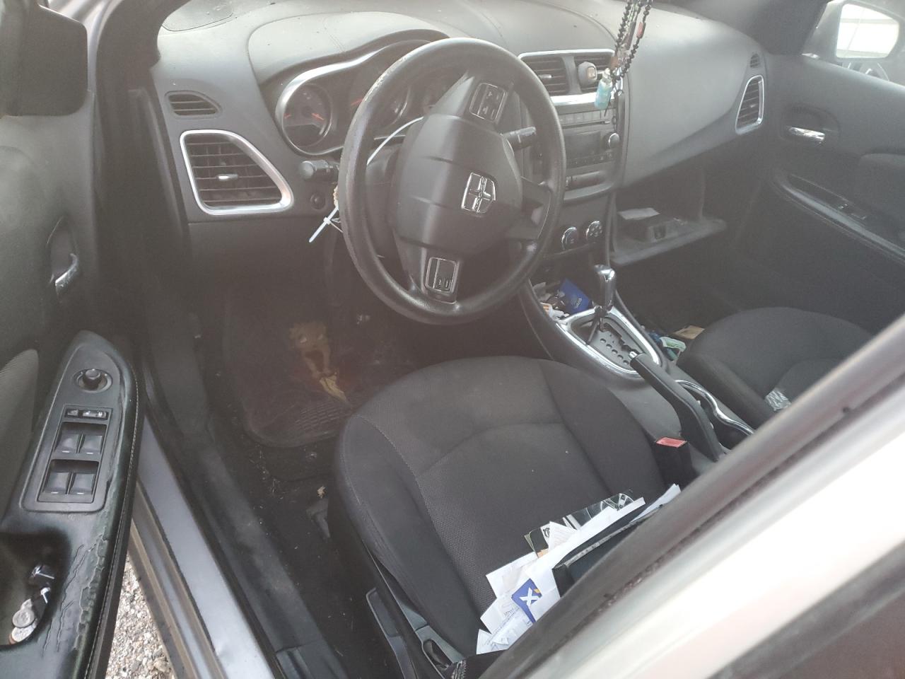 2011 Dodge Avenger - Image 8
