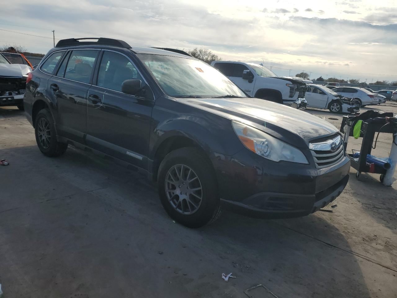 2012 Subaru Outback - Image 4