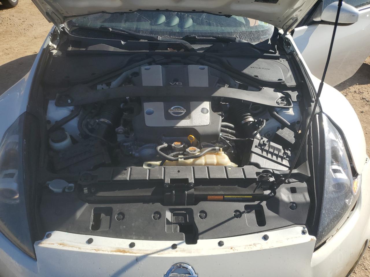 2018 Nissan 370Z - Image 12