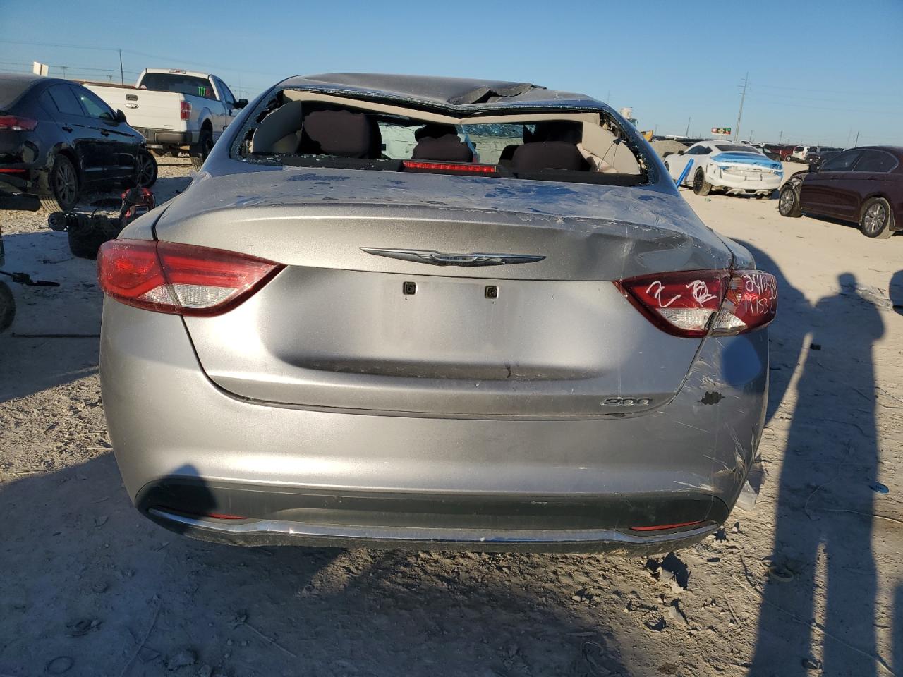 2015 Chrysler 200 - Image 6