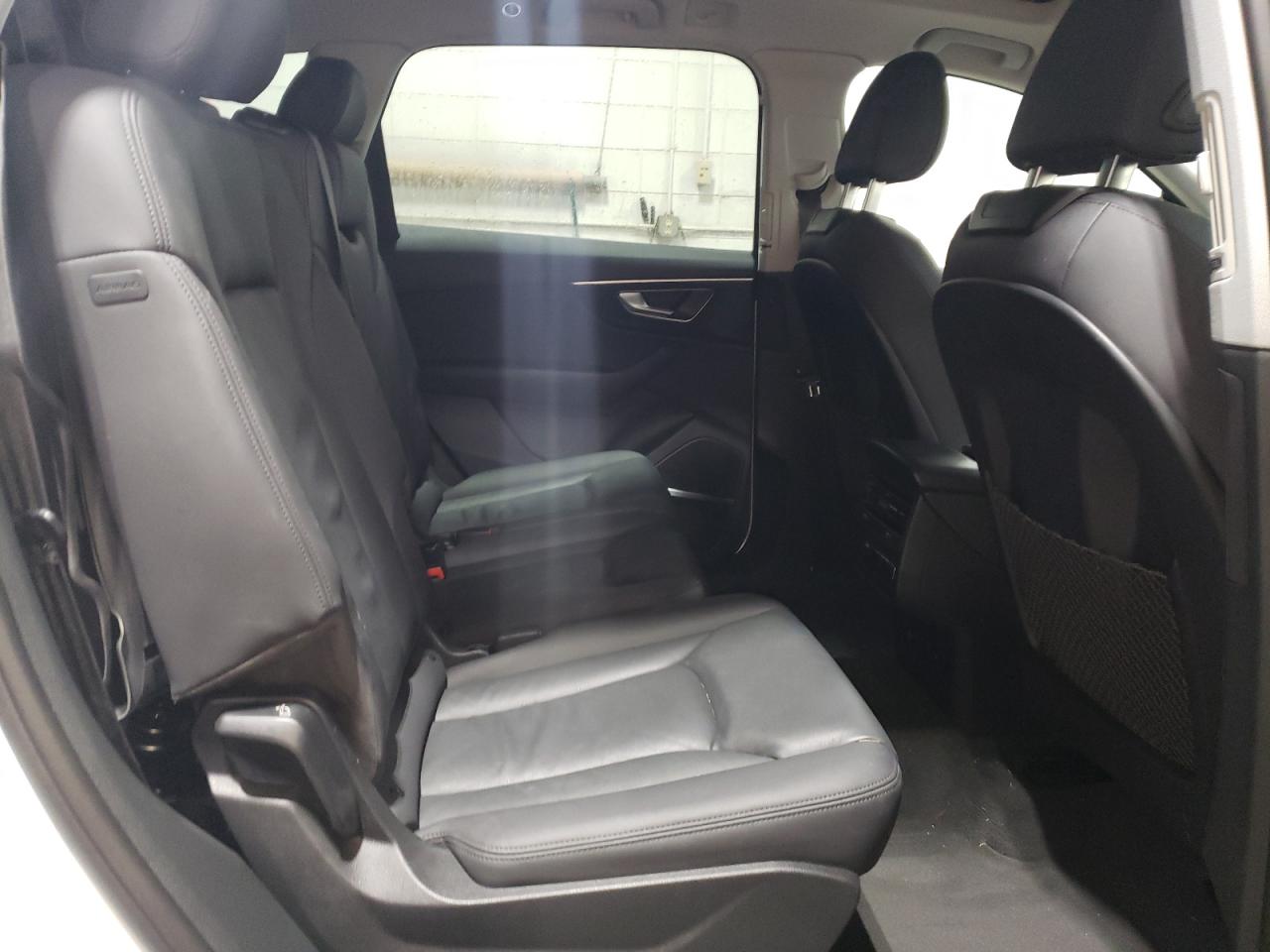 2022 Audi Q7 - Image 11