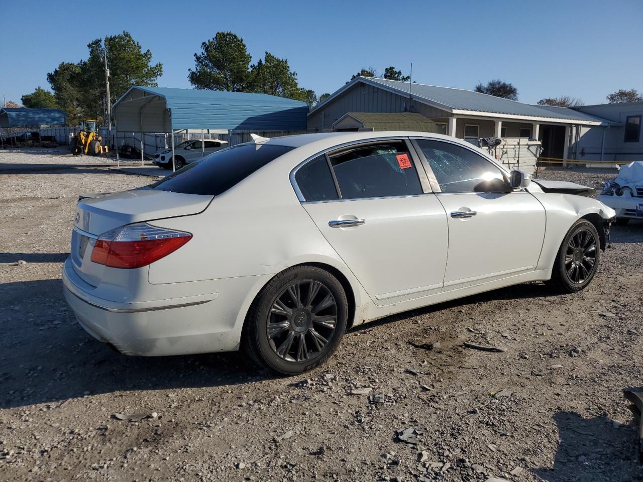 2010 Hyundai Genesis - Image 3