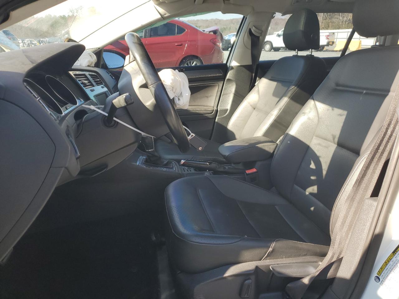 2017 Volkswagen Golf - Image 7