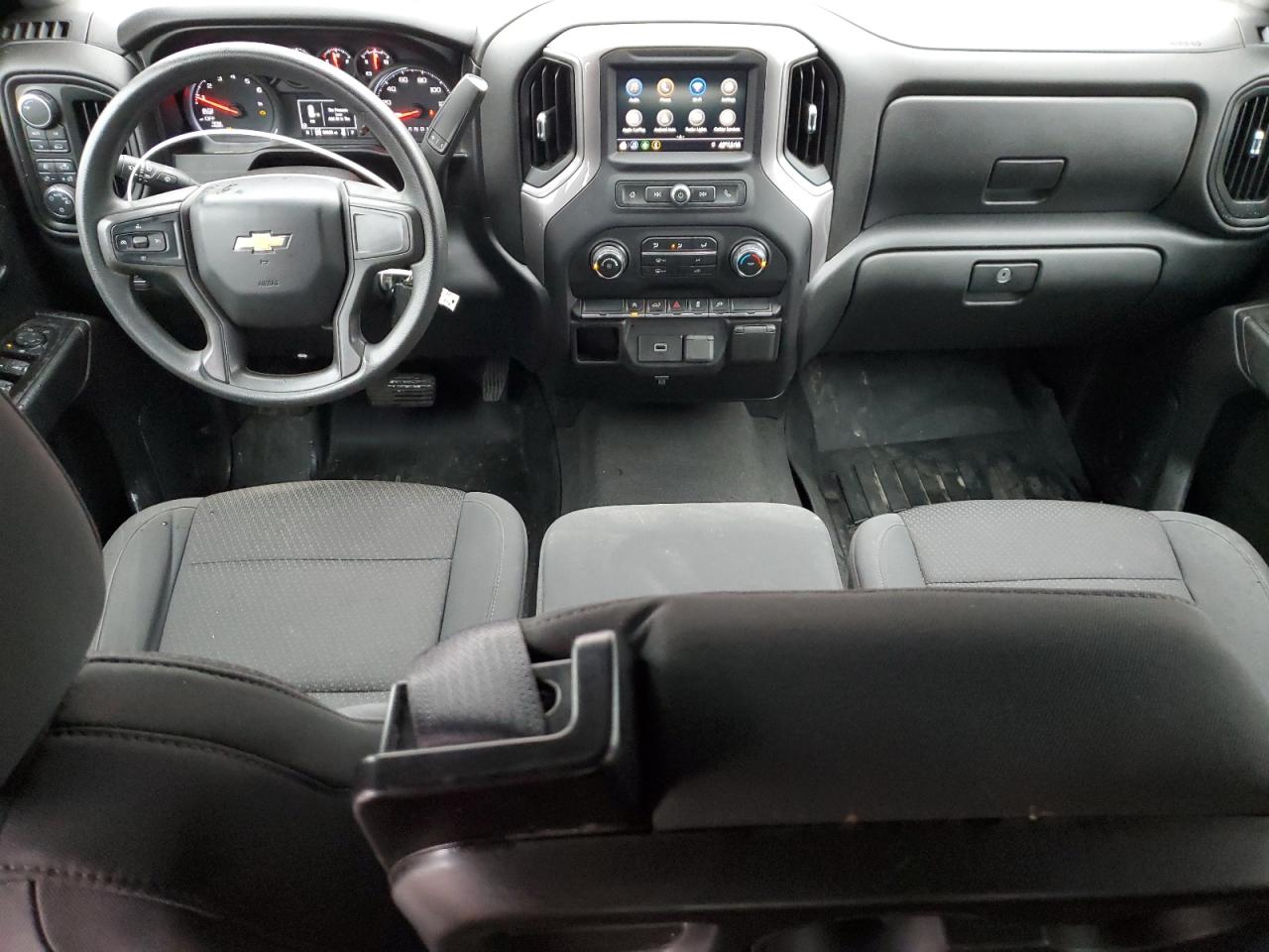 2020 Chevrolet Silverado - Image 8
