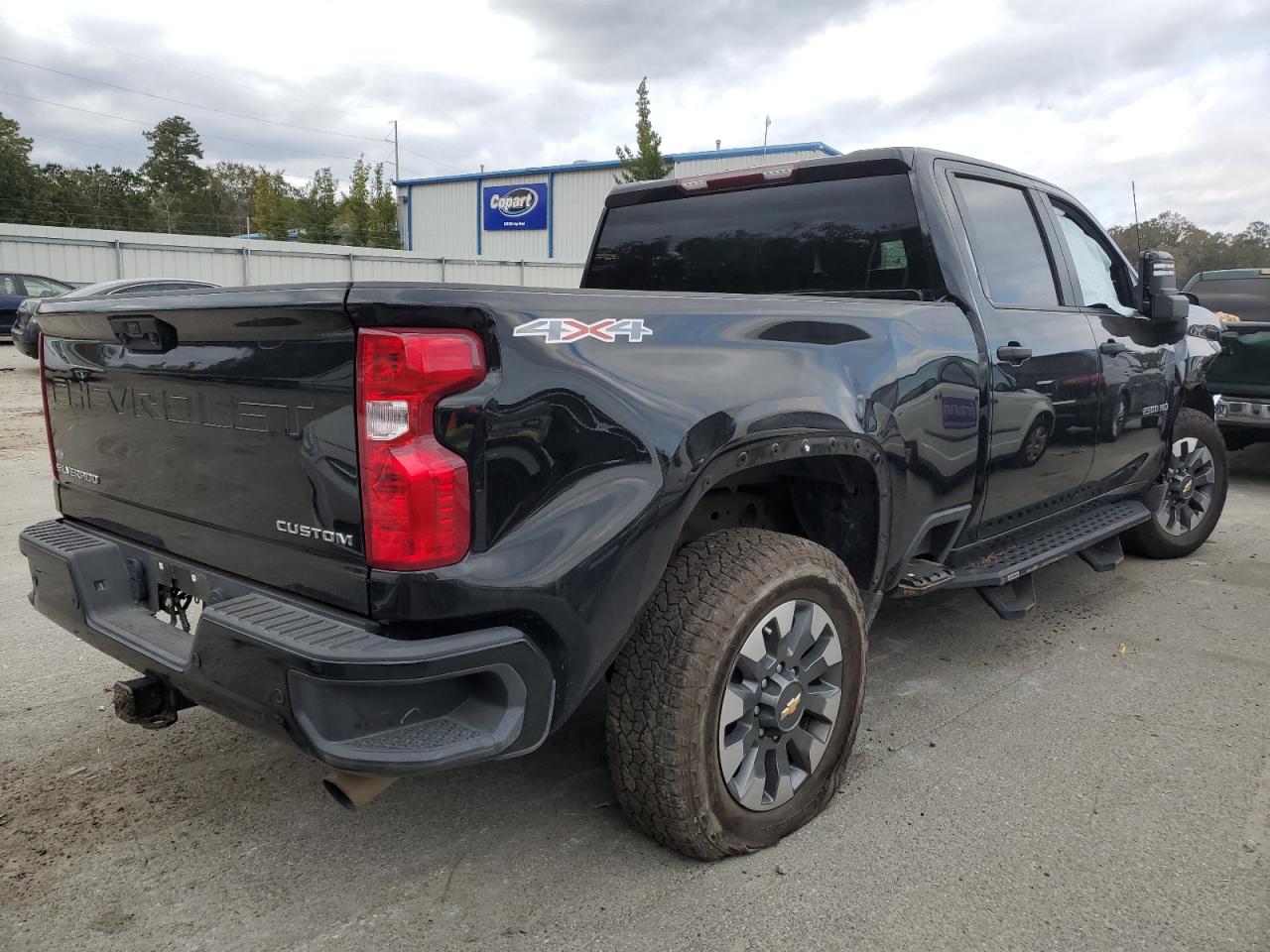 2024 Chevrolet Silverado - Image 3