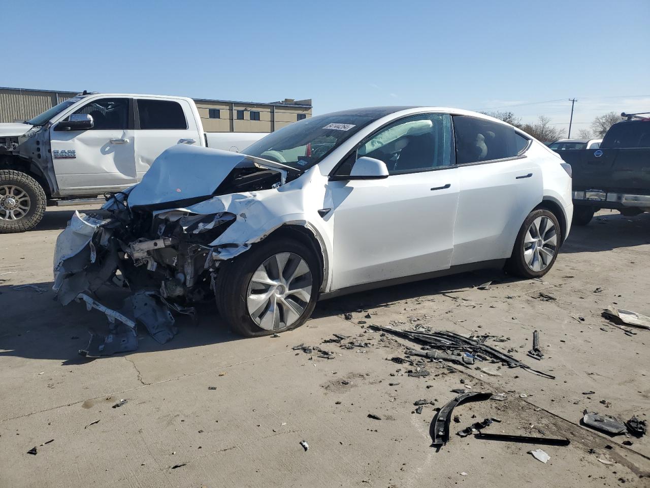 VIN 5YJYGDEE0MF114968 2021 TESLA MODEL Y no.1