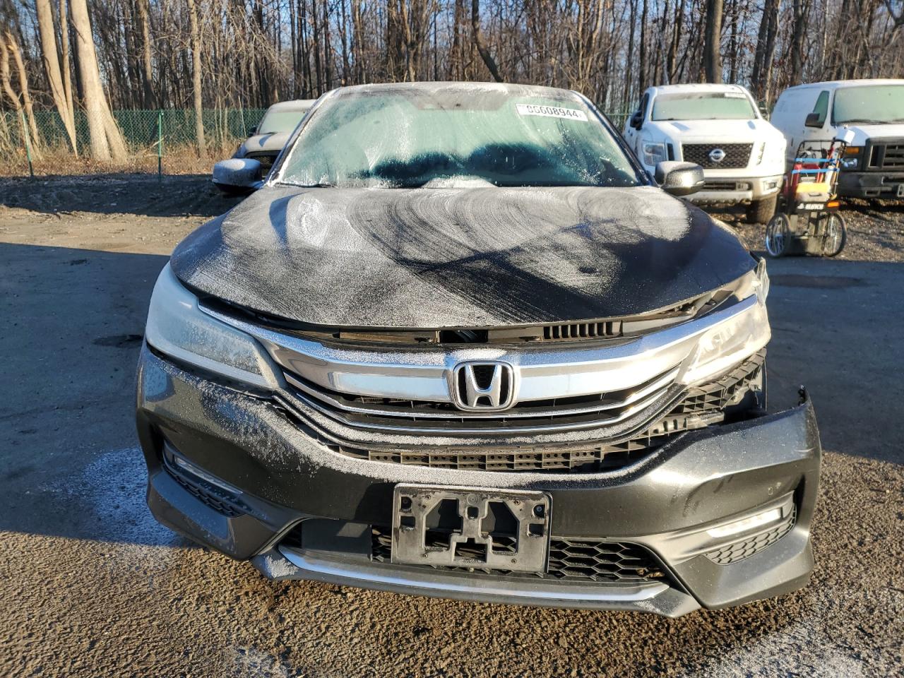 VIN 1HGCR3F93HA044706 2017 HONDA ACCORD no.5