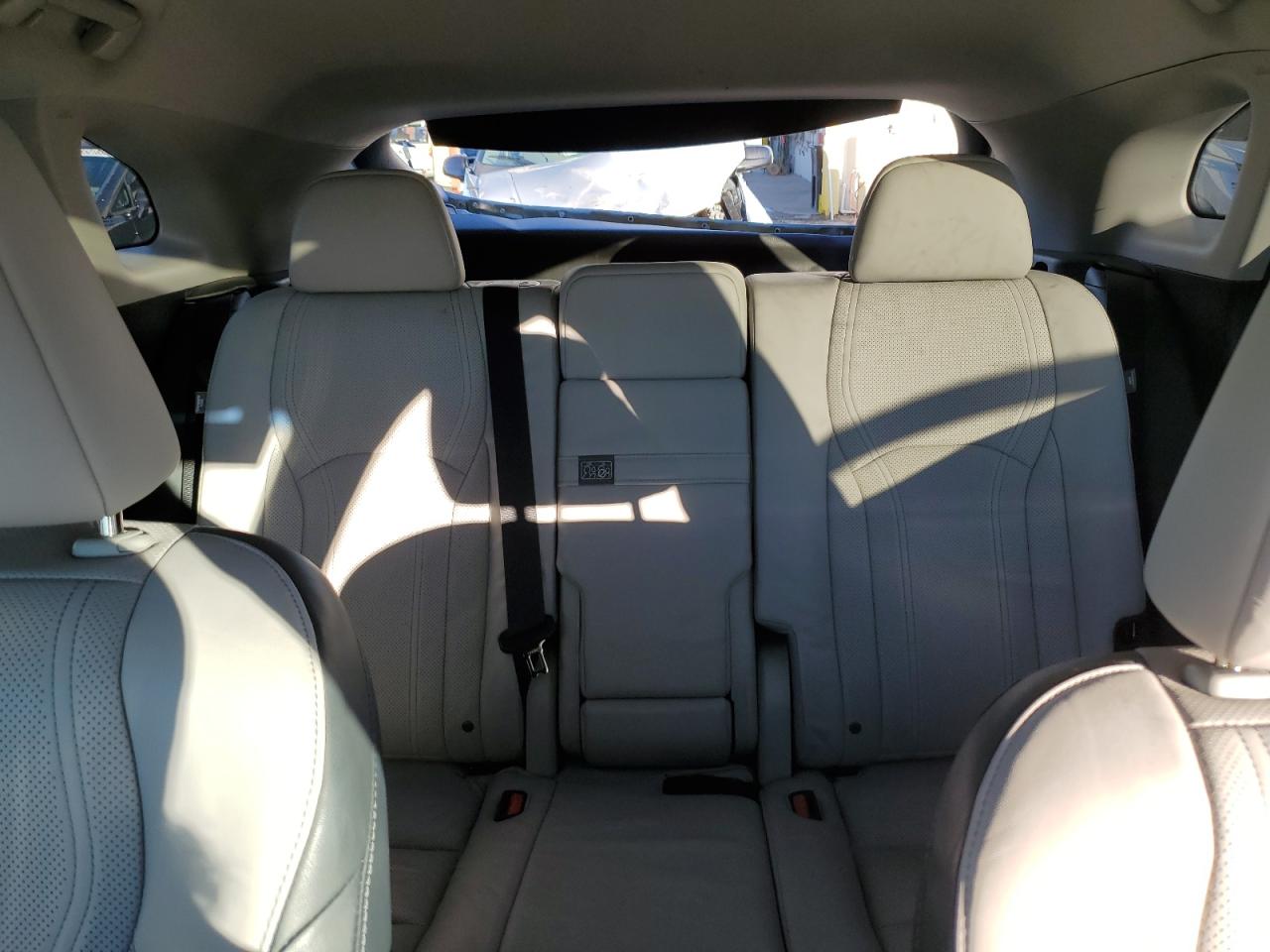 2019 Lexus RX - Image 10