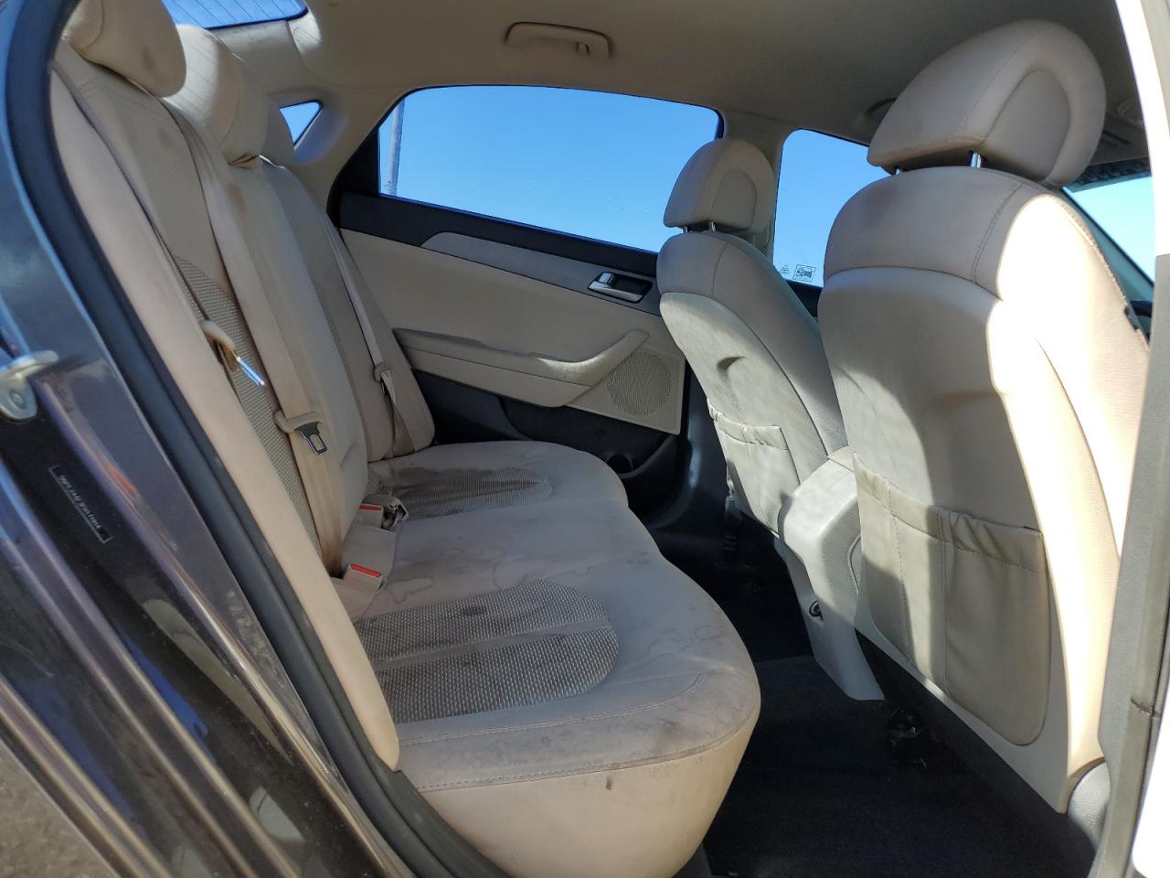 2015 Hyundai Sonata - Image 10
