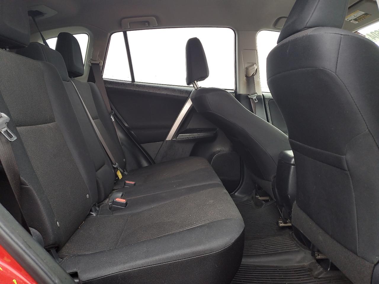 2017 Toyota RAV 4 - Image 10