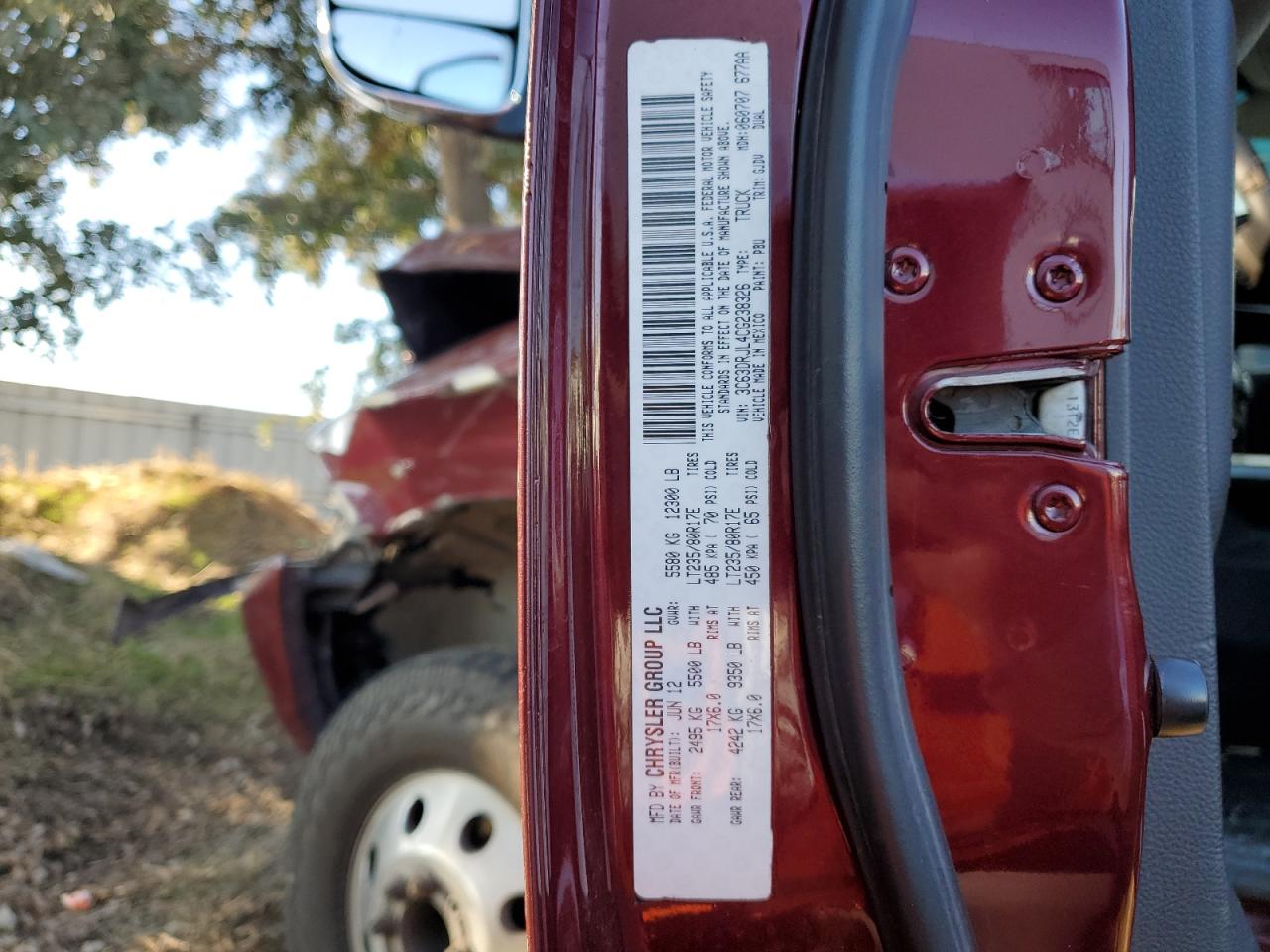 2012 Dodge RAM - Image 12