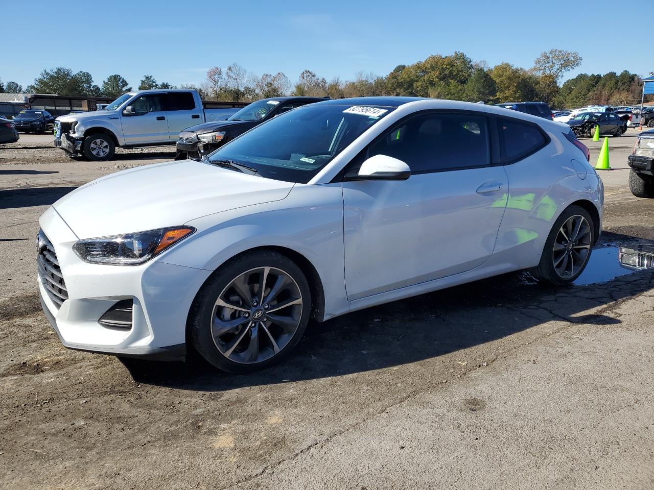 2019 Hyundai Veloster - Image 1
