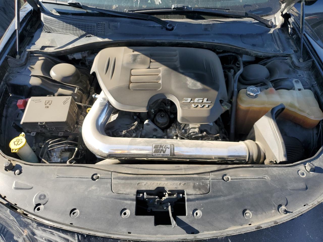 2019 Dodge Charger - Image 11