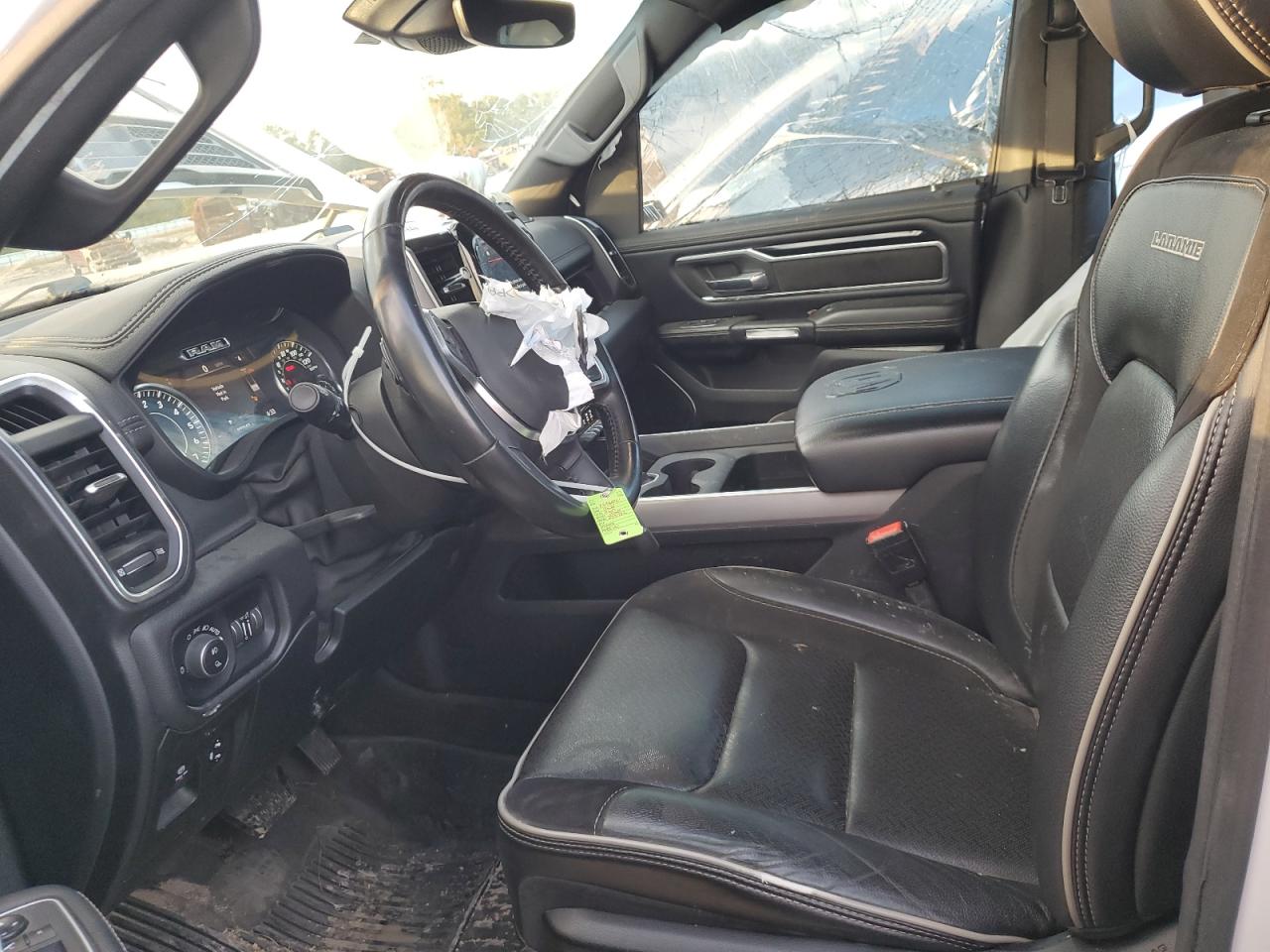 2021 RAM 1500 - Image 7