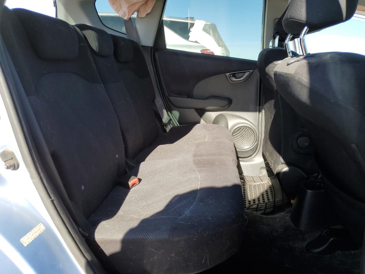 2009 Honda Fit - Image 10