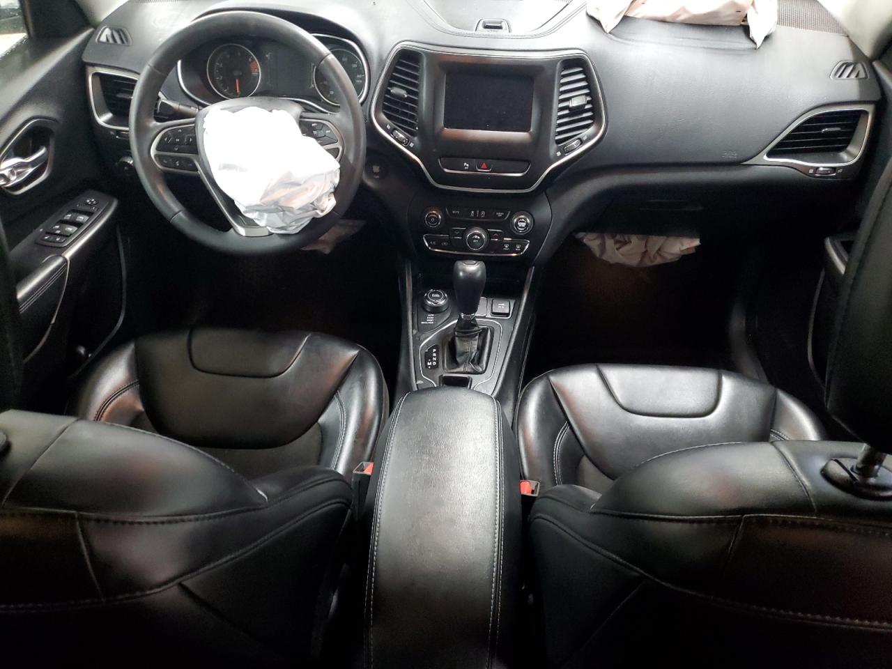 2020 Jeep Grand Cherokee - Image 8