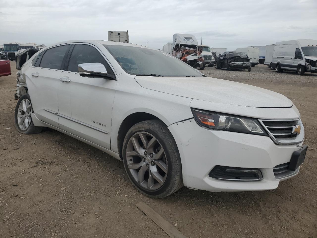 2016 Chevrolet Impala - Image 4