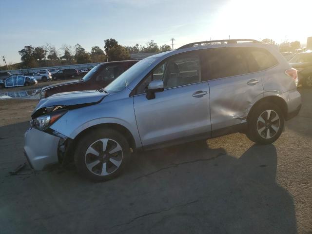  SUBARU FORESTER 2018 Silver