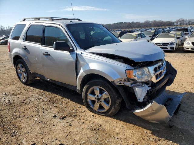  FORD ESCAPE 2012 Серебристый