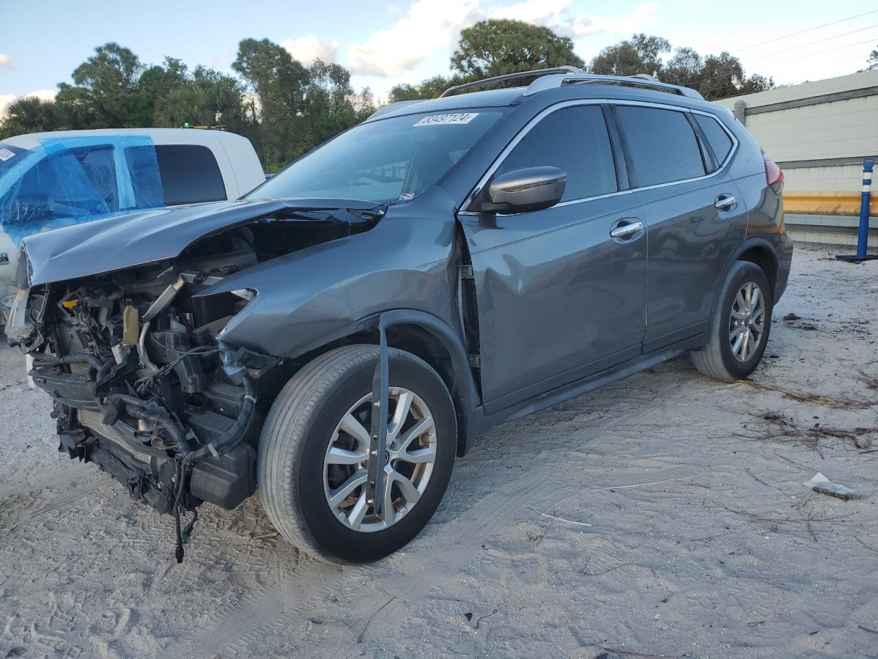 2020 Nissan Rogue - Image 1