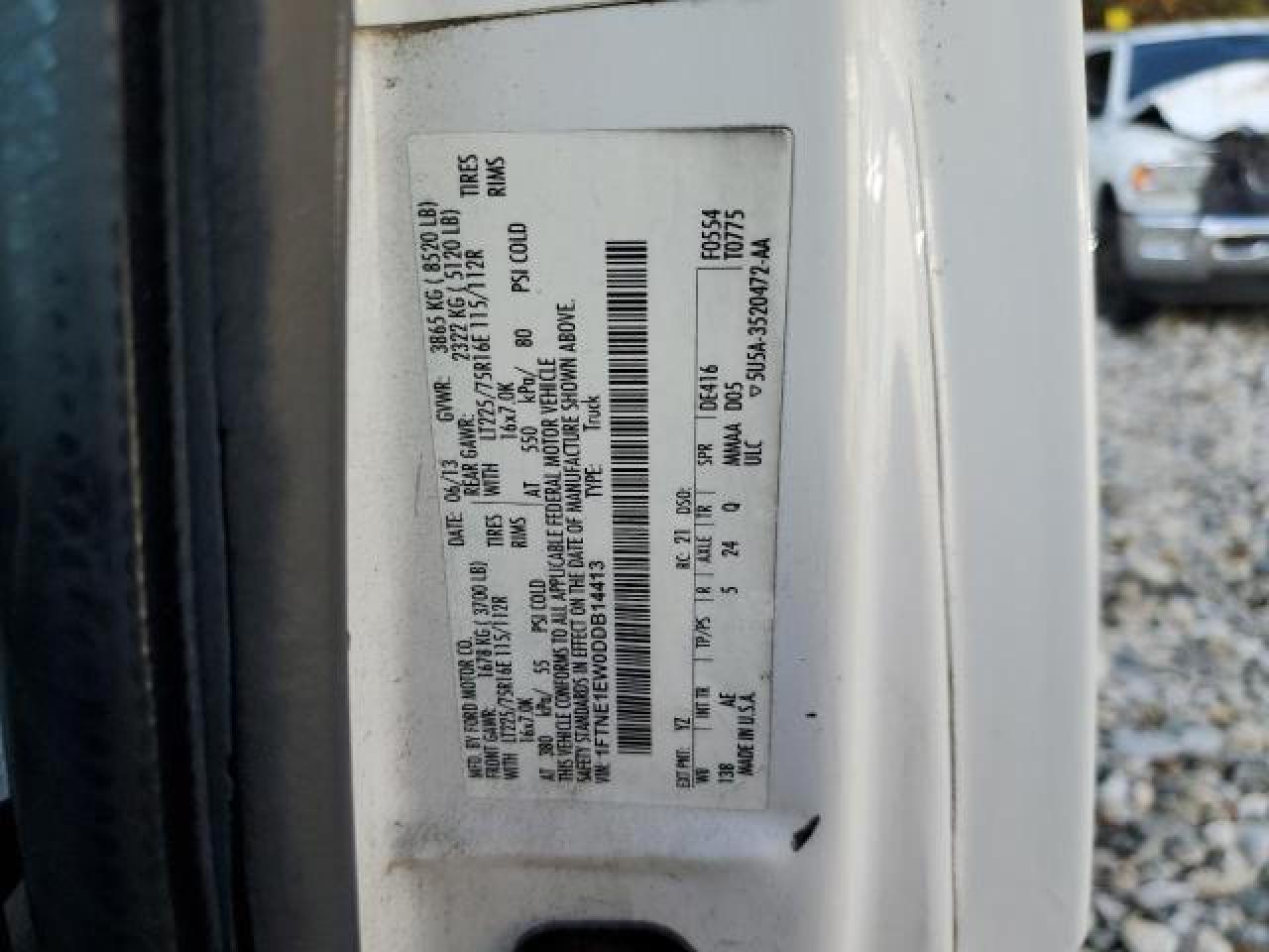 2013 Ford Econoline - Image 13