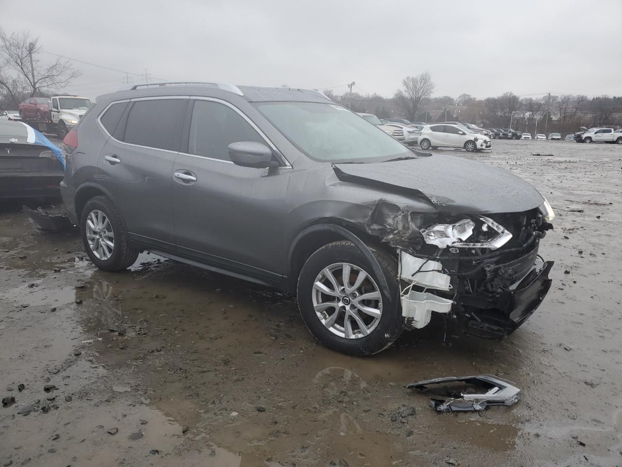 2018 Nissan Rogue - Image 4