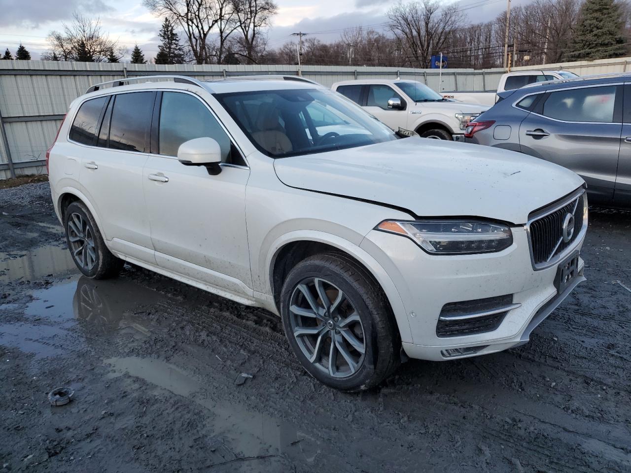 VIN YV4102PK0J1343620 2018 VOLVO XC90 no.4