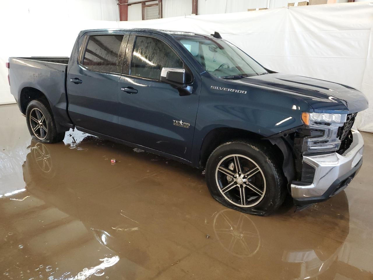 2021 Chevrolet Silverado - Image 4