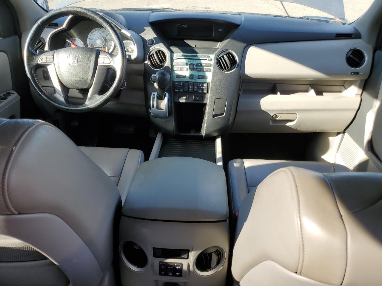 2010 Honda Pilot - Image 8