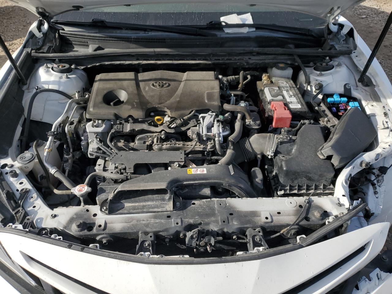 2018 Toyota Camry - Image 11