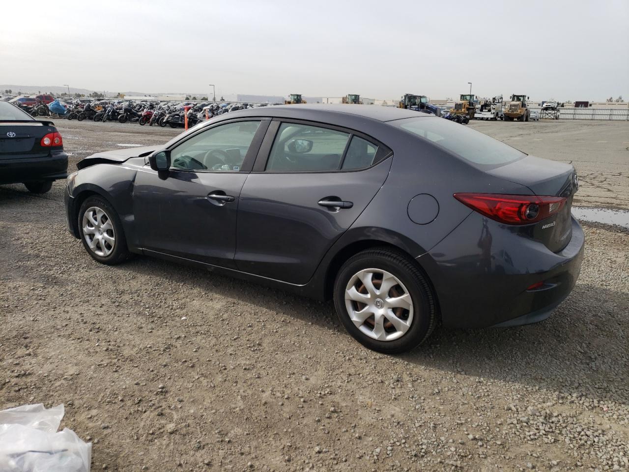 VIN 3MZBM1U73FM226966 2015 MAZDA 3 no.2