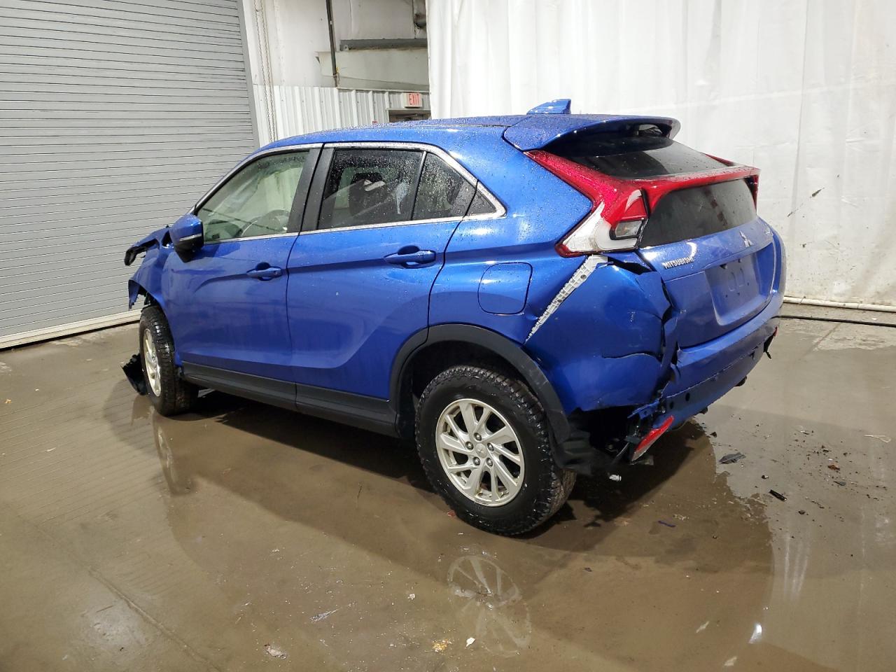 2019 Mitsubishi Eclipse - Image 2