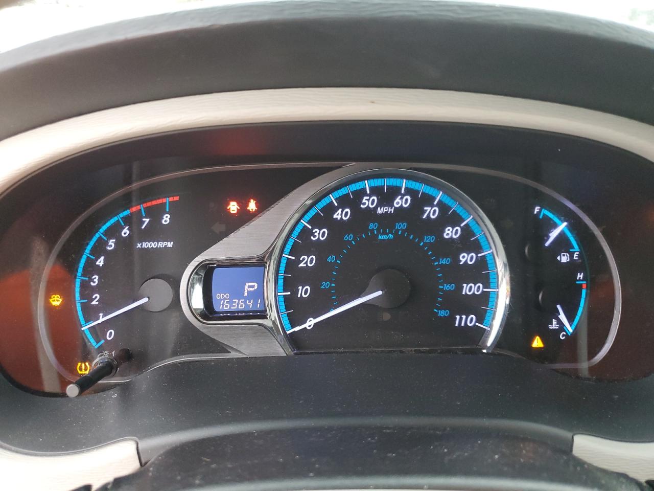2014 Toyota Sienna - Image 9