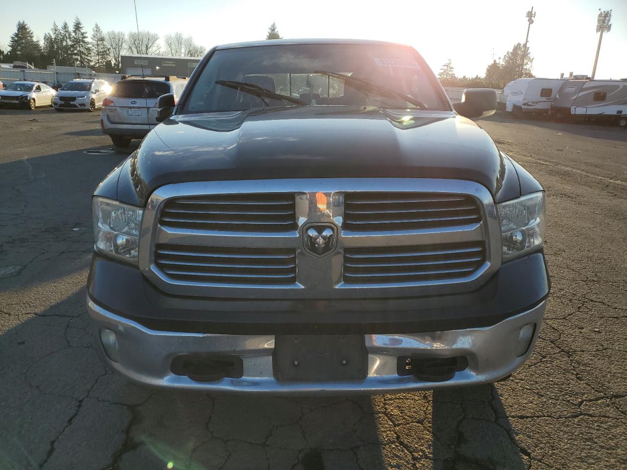 2014 RAM 1500 - Image 5