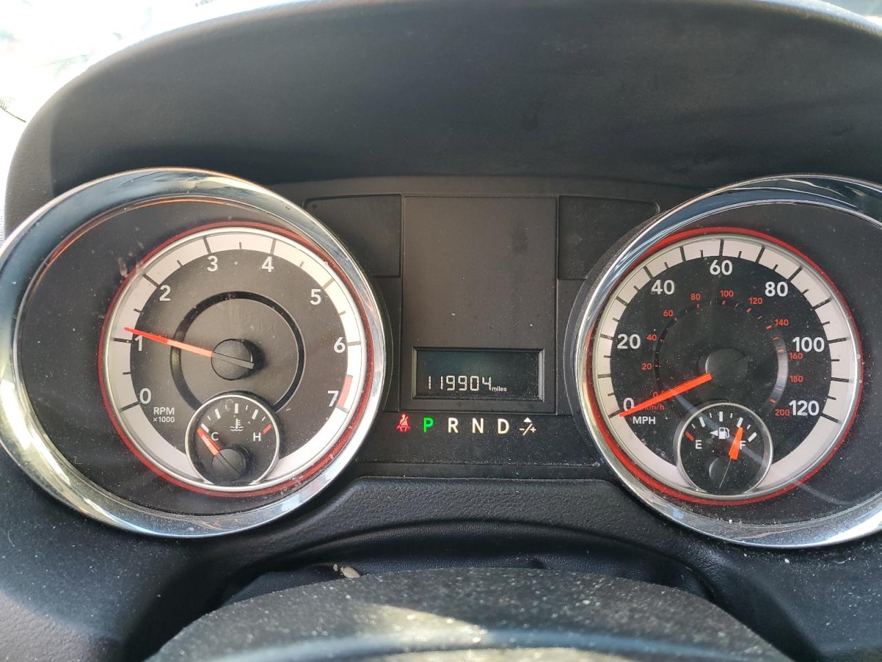 2018 Dodge Caravan - Image 9