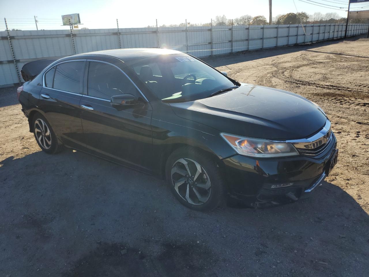 VIN 1HGCR2F8XHA004382 2017 HONDA ACCORD no.4