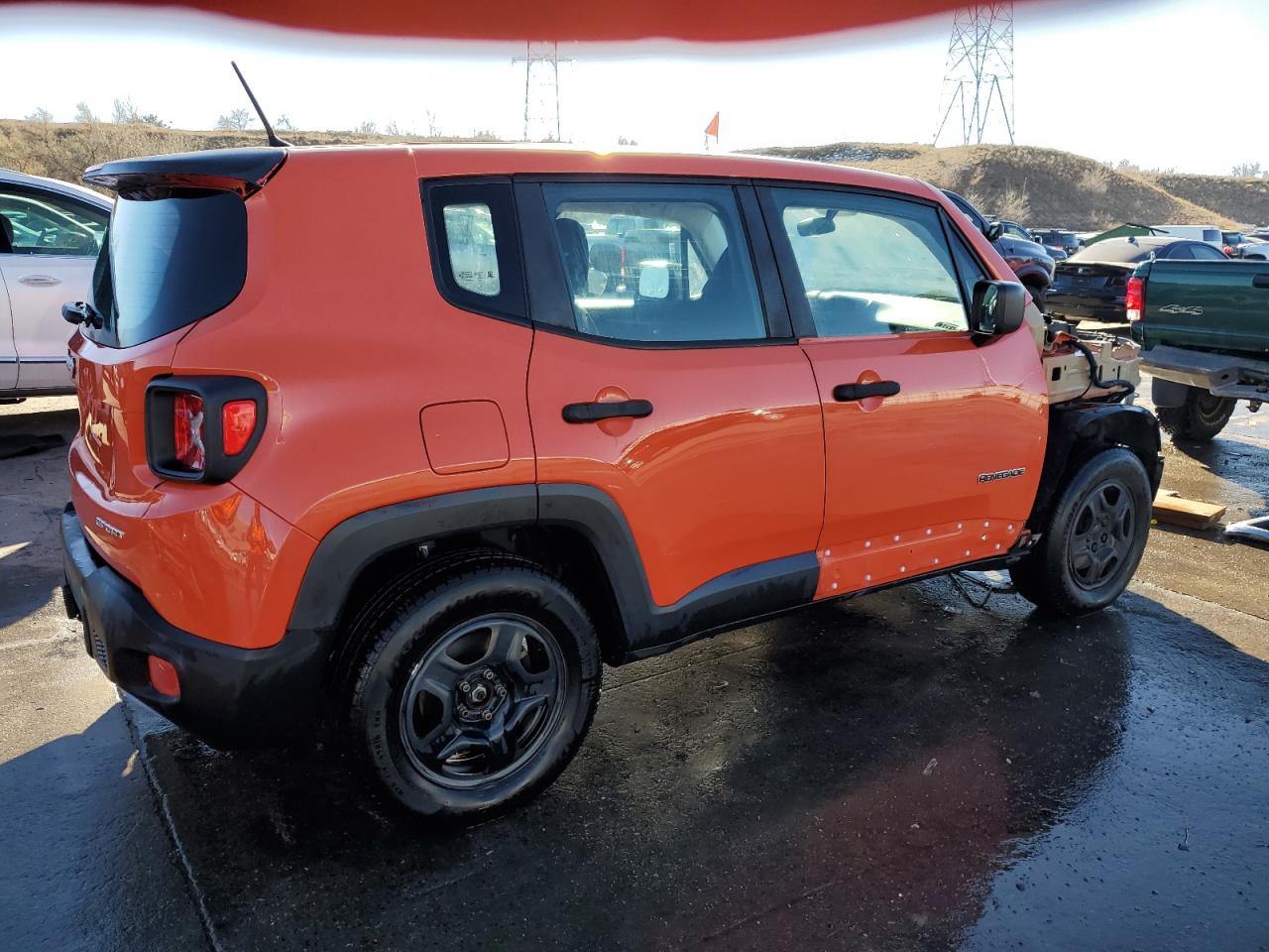 VIN ZACCJBAT3FPB87915 2015 JEEP RENEGADE no.3