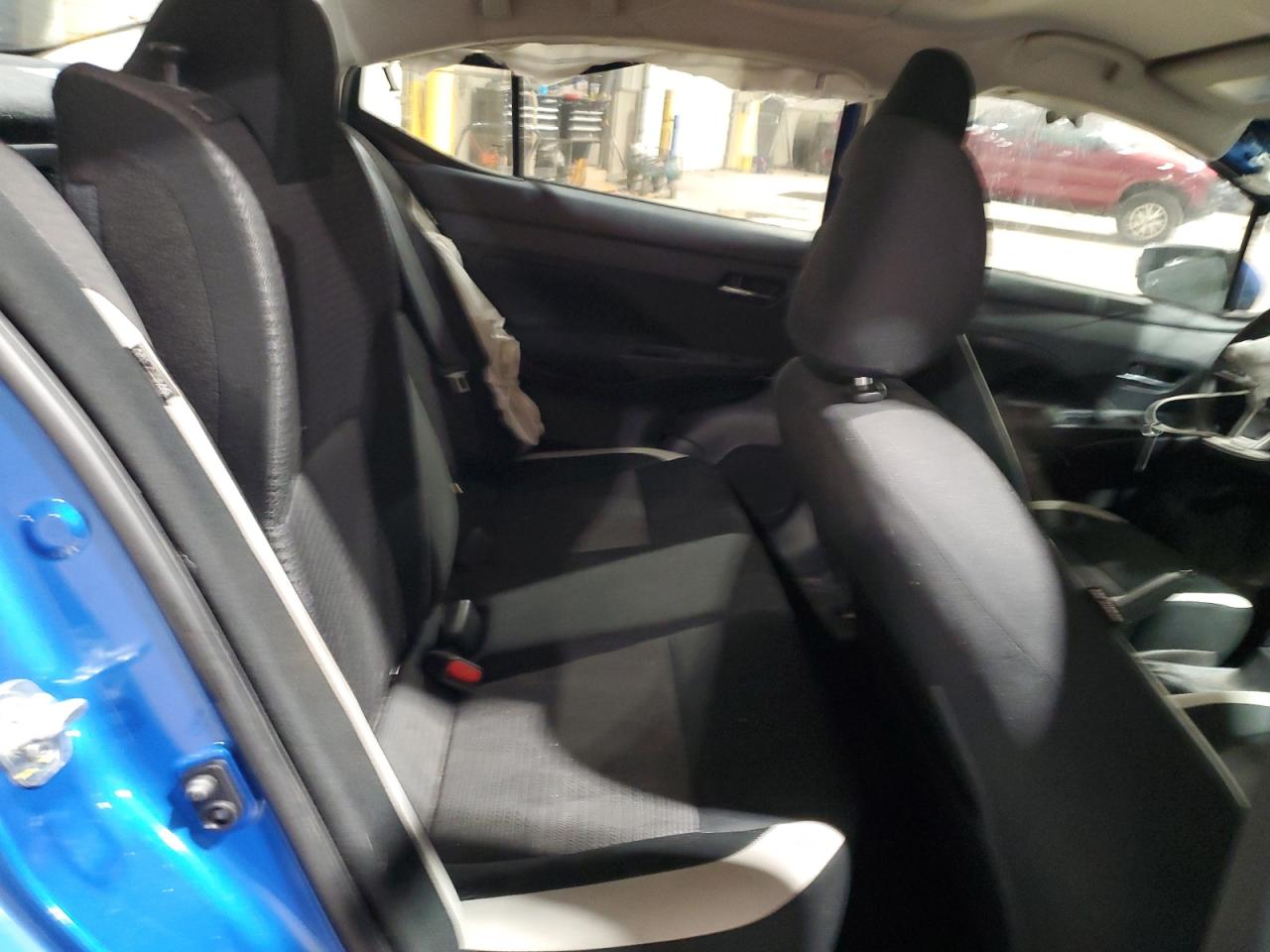 2021 Nissan Versa - Image 10