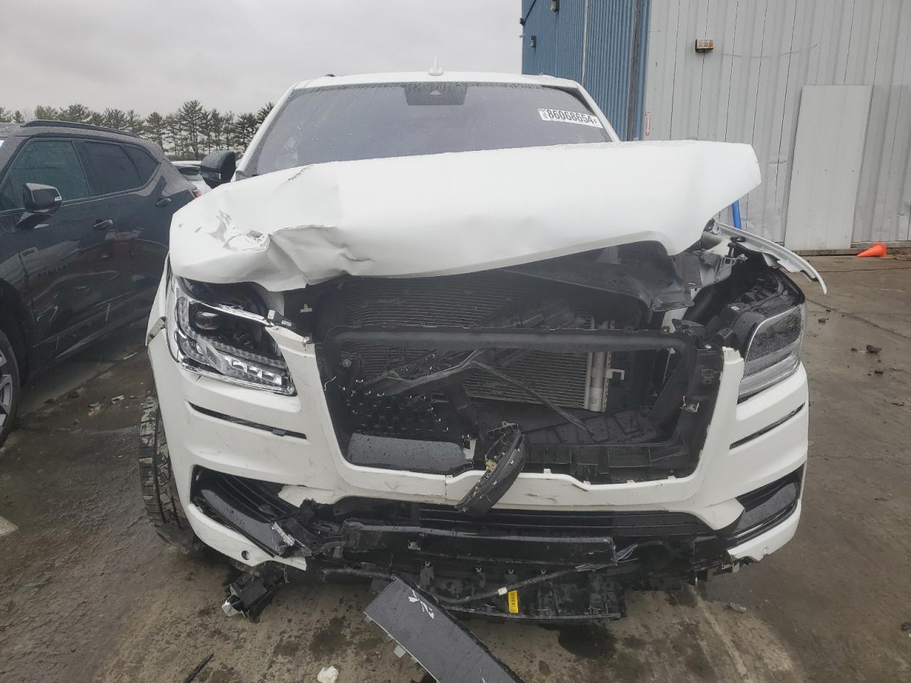 2020 Lincoln Navigator - Image 5