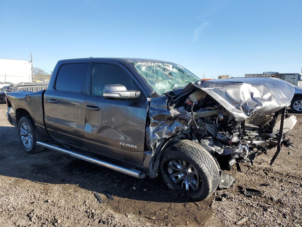 2020 RAM 1500 - Image 4