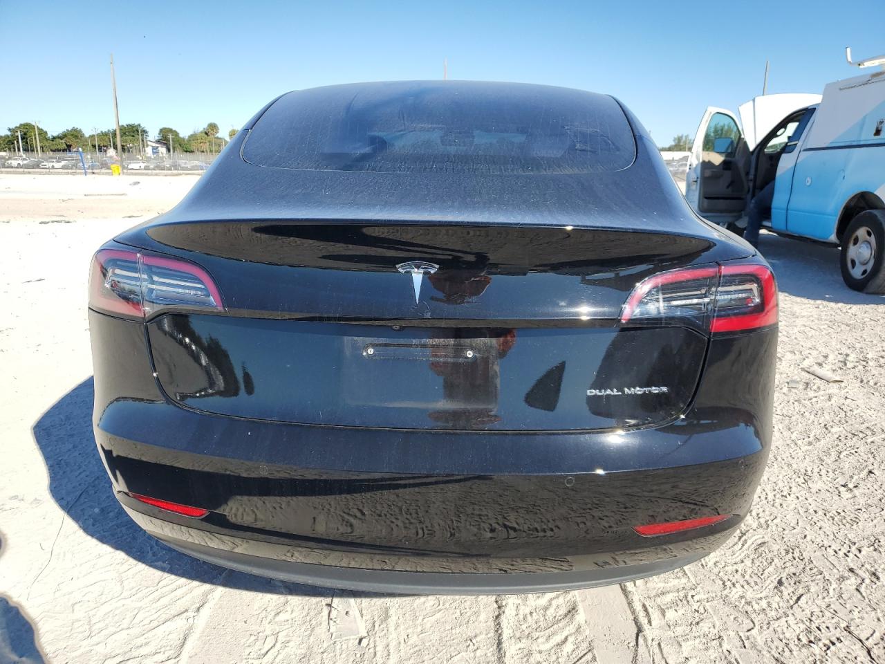 2020 Tesla Model 3 VIN: 5YJ3E1EB5LF622372 Lot: 83052784