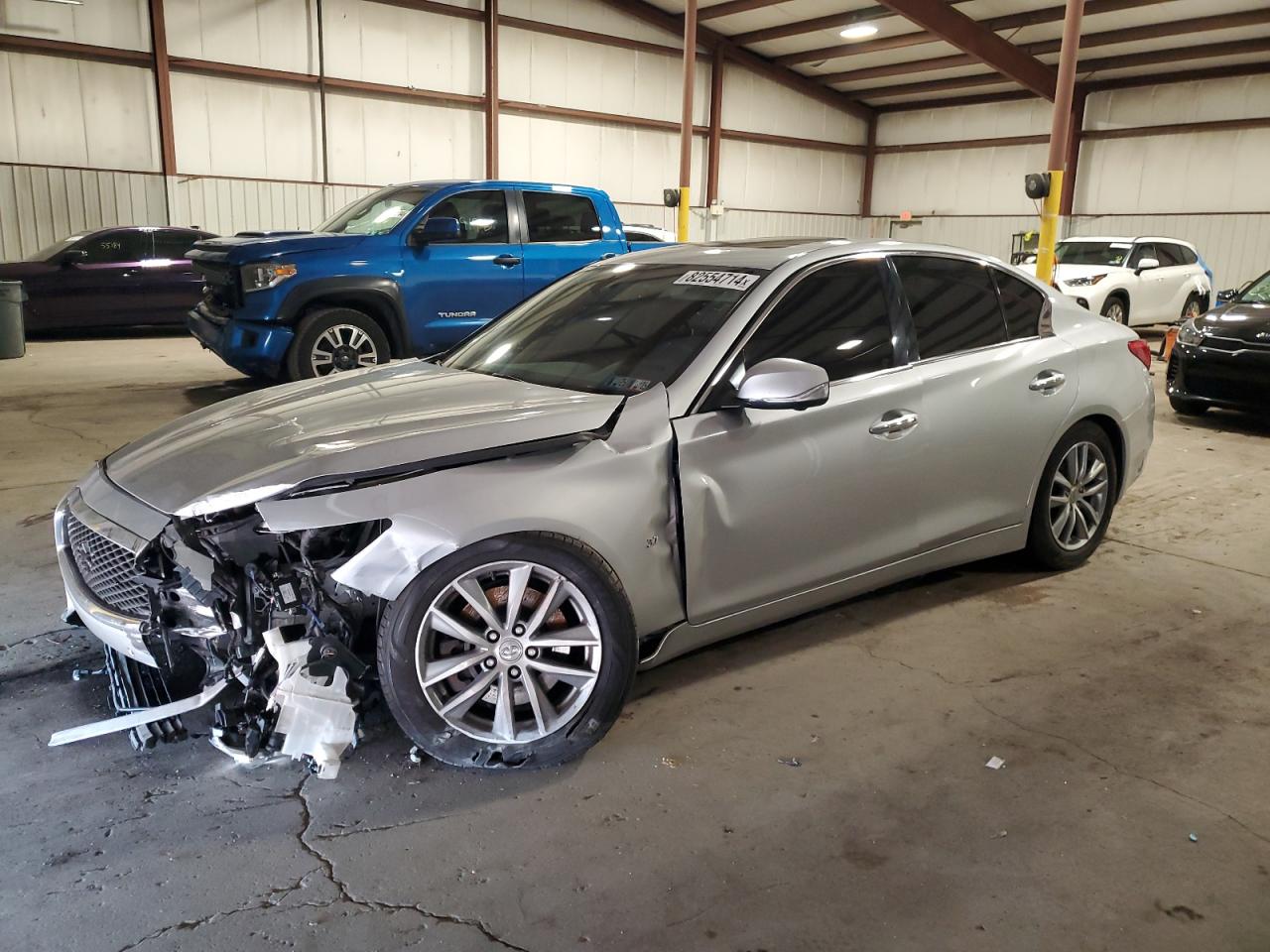 2014 INFINITI Q50