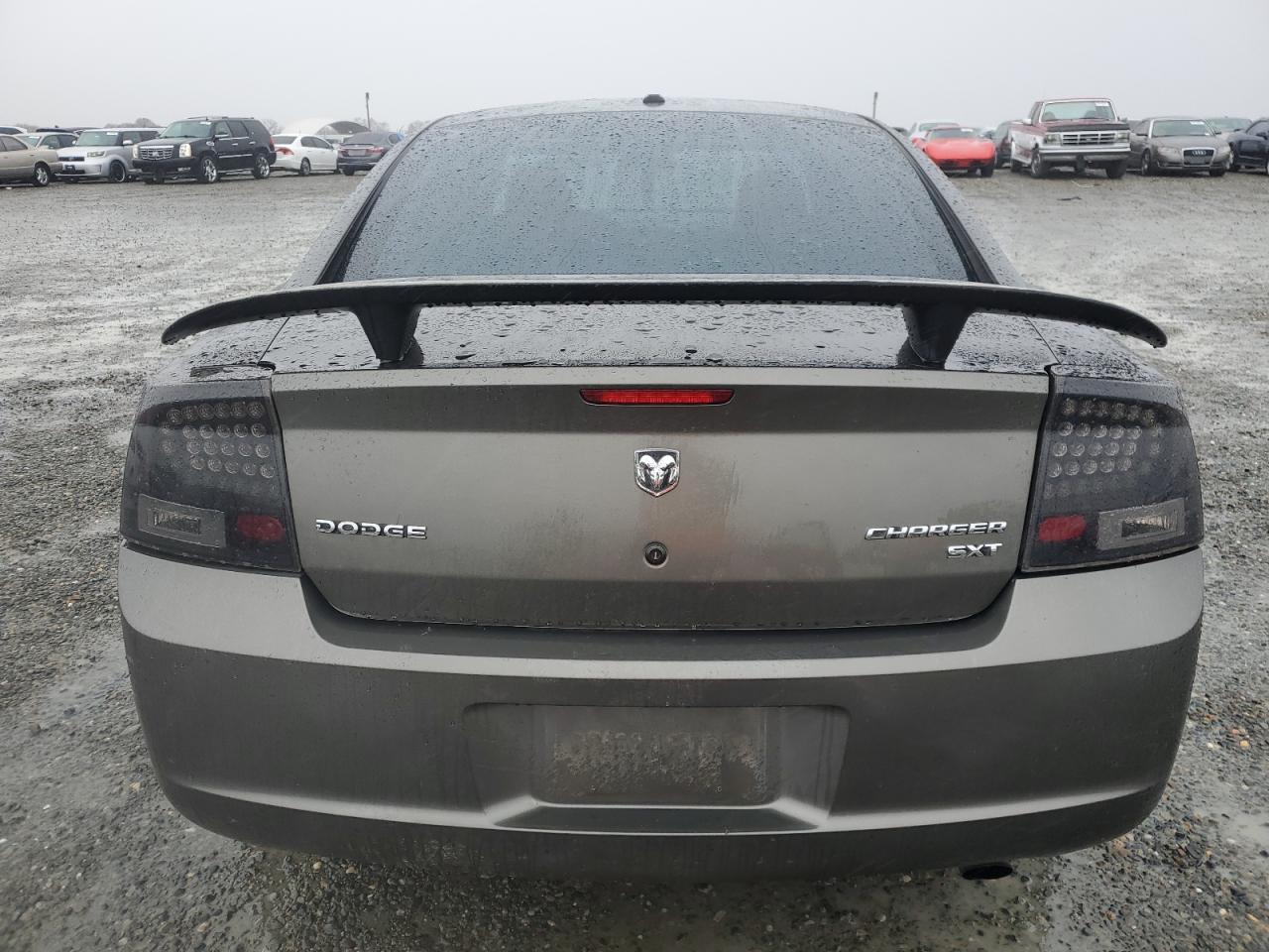 2009 Dodge Charger - Image 6