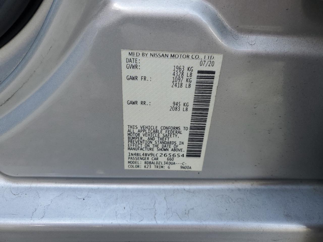 2020 Nissan Altima - Image 12