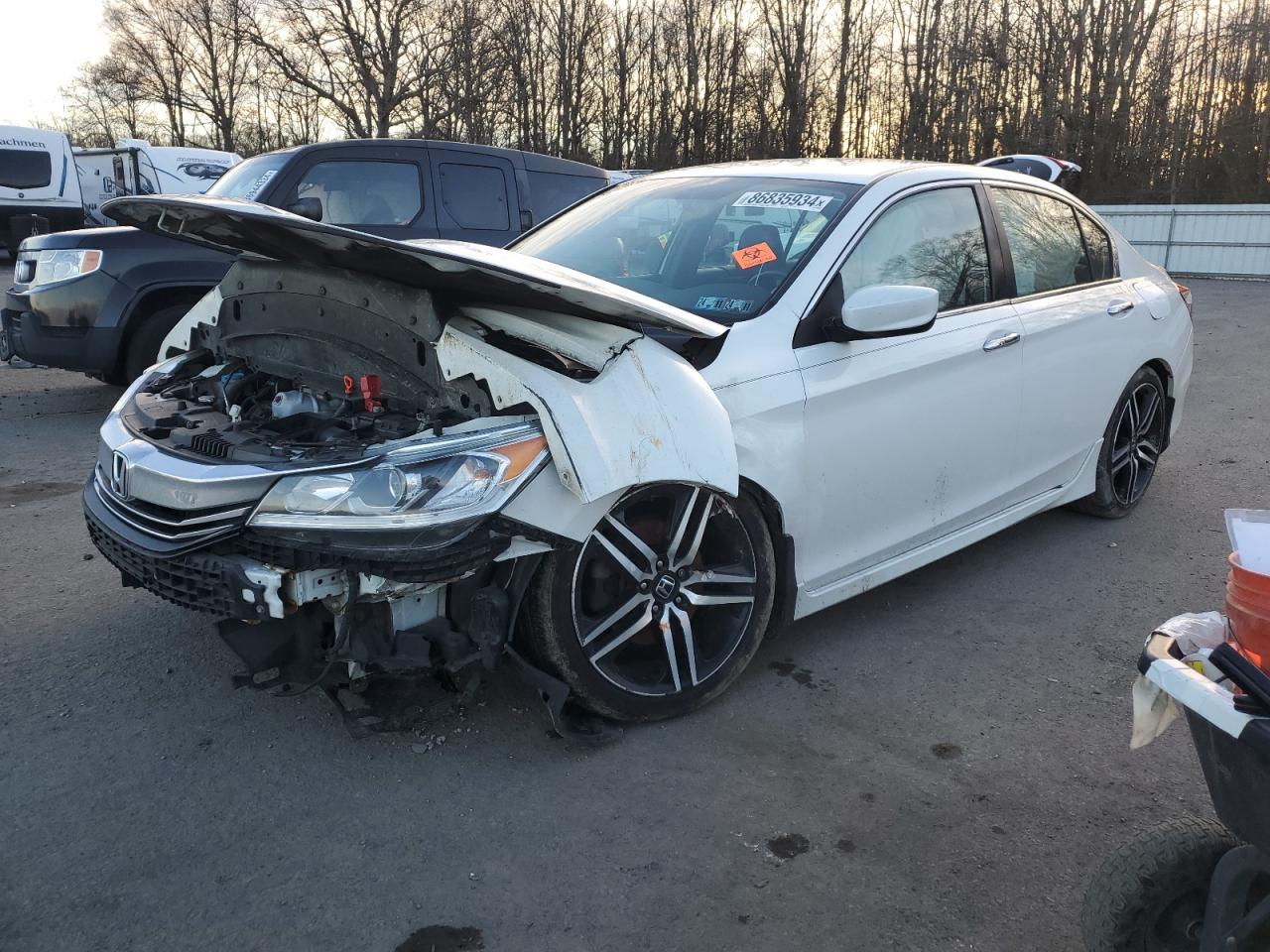 VIN 1HGCR2F59GA053108 2016 HONDA ACCORD no.1