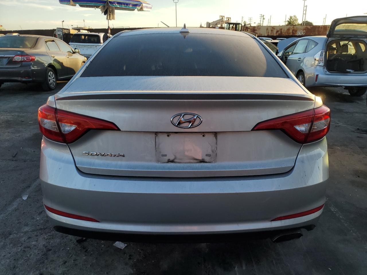 VIN 5NPE24AF3GH369958 2016 HYUNDAI SONATA no.6