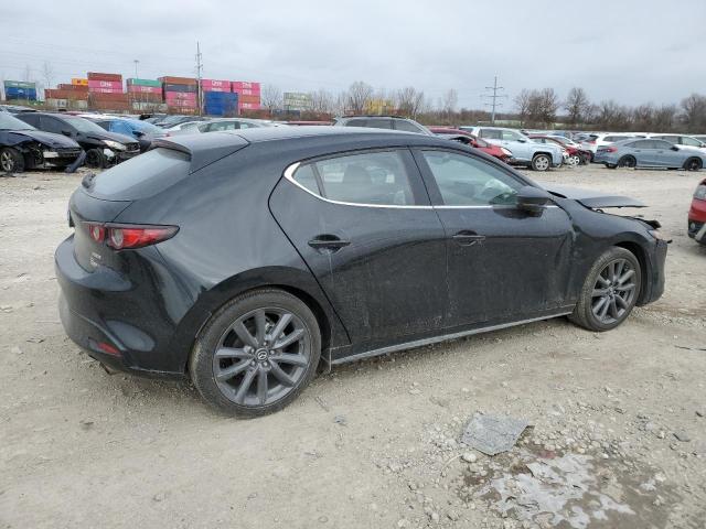  MAZDA 3 2021 Чорний