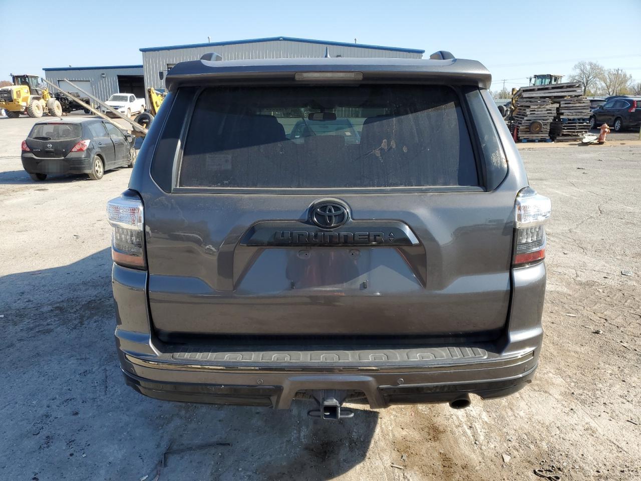 VIN JTEBU5JR2K5611284 2019 TOYOTA 4RUNNER no.6