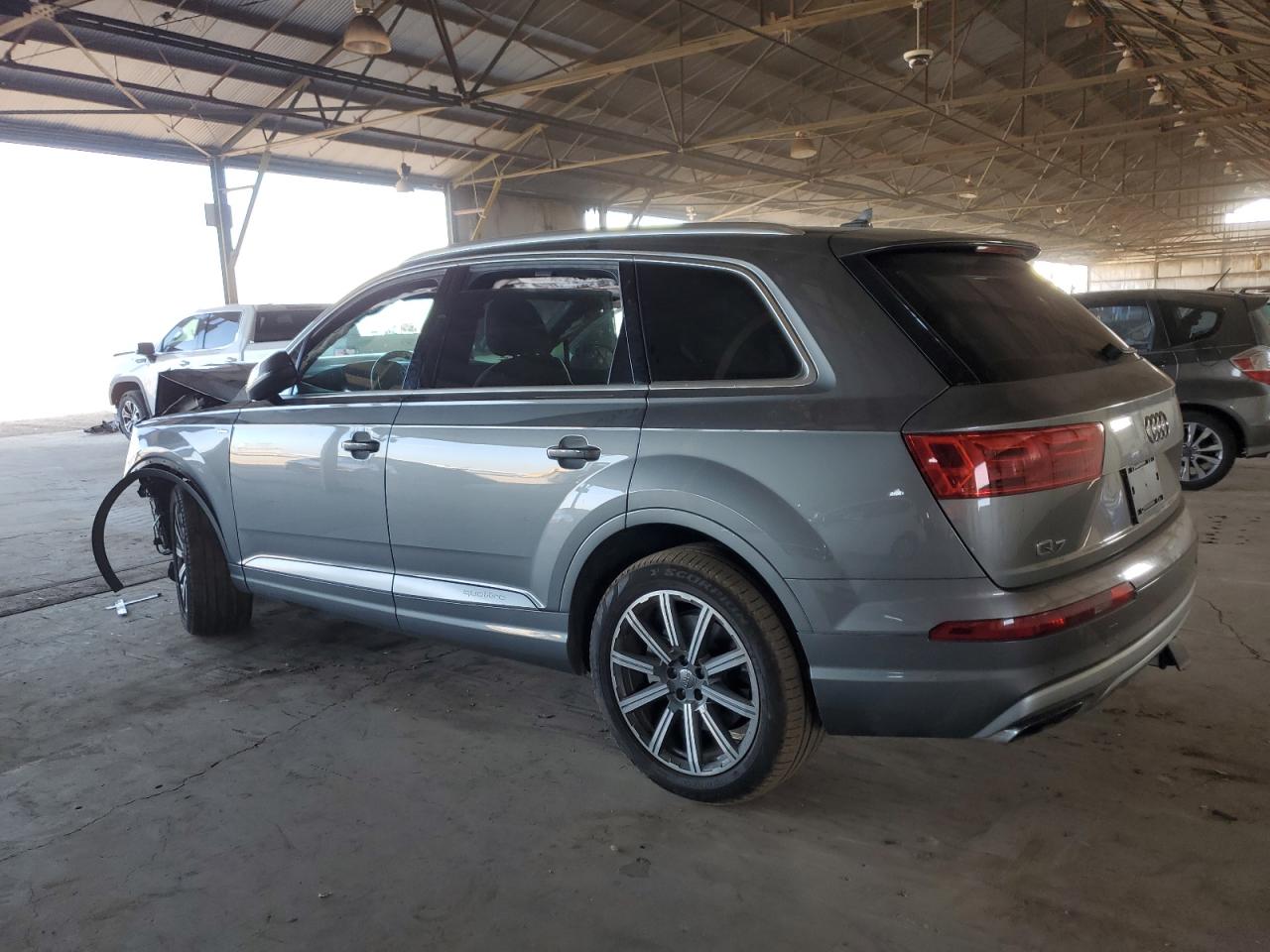 VIN WA1LAAF72HD033343 2017 AUDI Q7 no.2